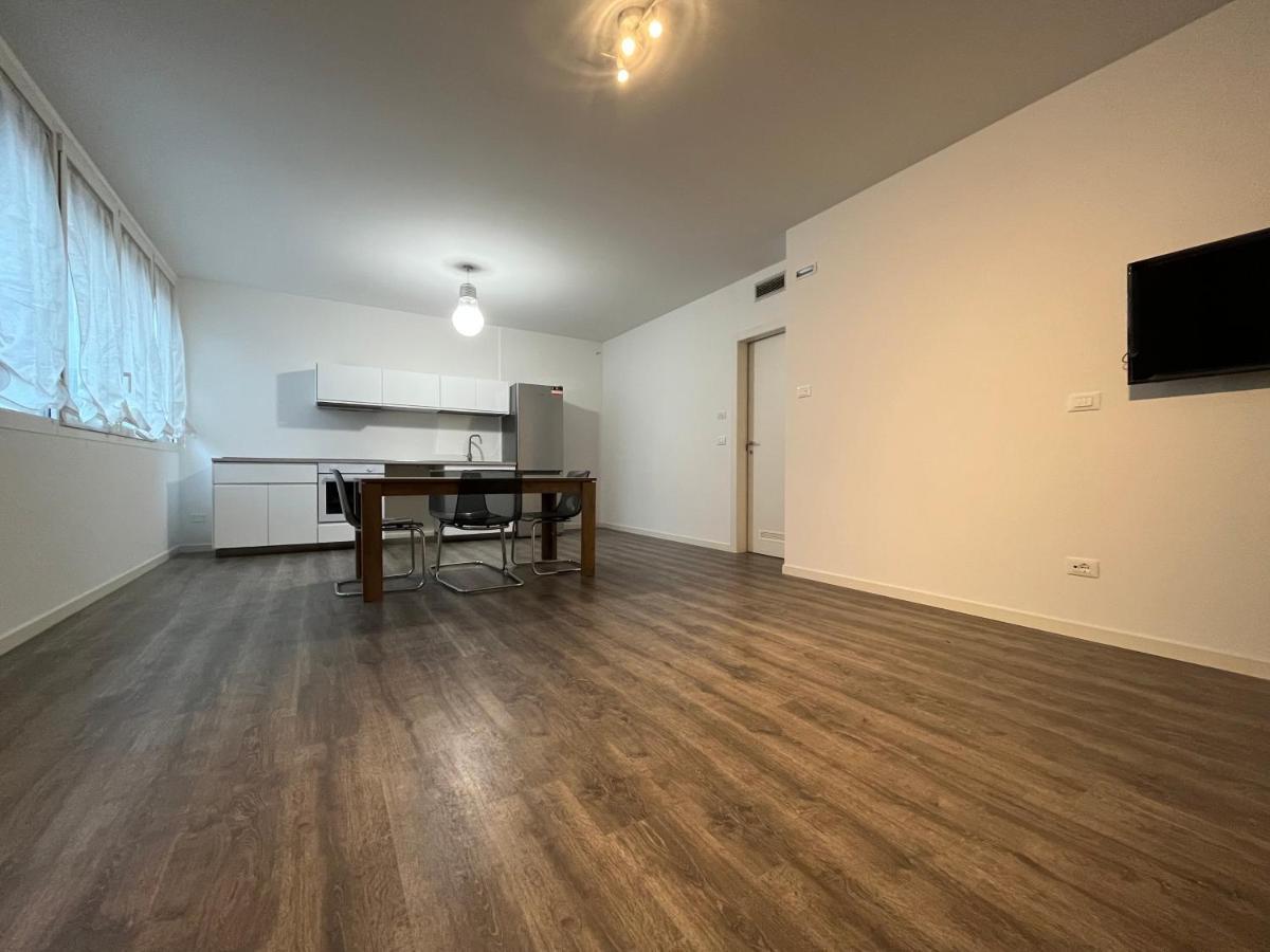 Modern Apartment - Centro Padova Exterior photo